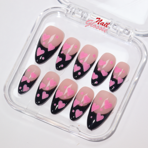 Pink Noir Hearts